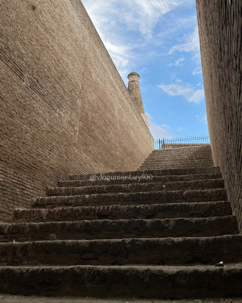 Inside view of Wan Bhachran Stepwell stairs