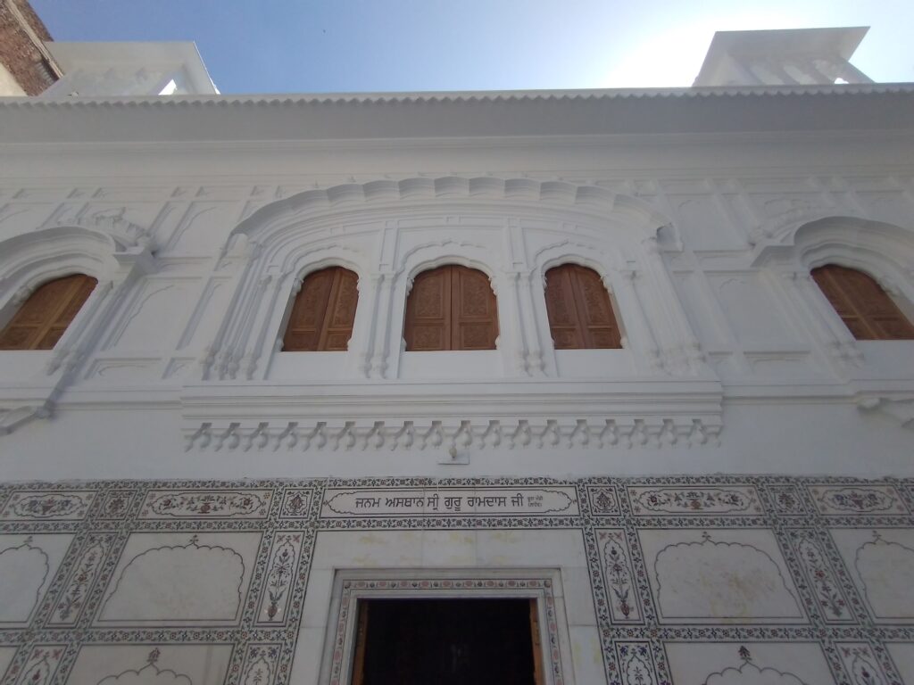Gurdwara Janmashtham Guru Ram Das Lahore exterior view