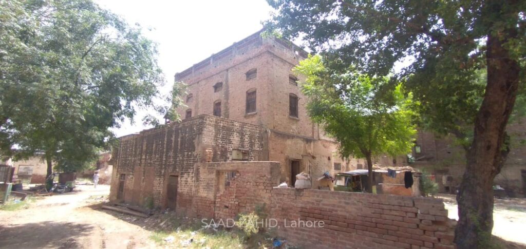 Heritage architecture of Sikh period in Lahore
